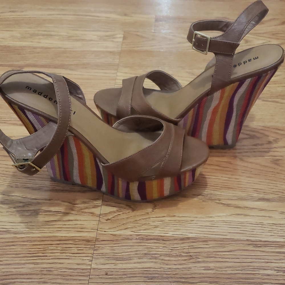 Madden Girl Summer Fun Platform Wedge